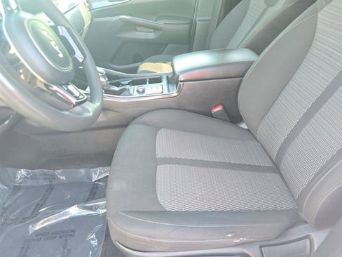 Used 2023 Kia Sorento LX AWD/4WD image 29