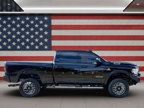 Used 2021 RAM 2500 Big Horn w/ Level 1 Equipment Group image 4