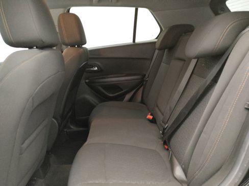 Used 2021 Chevrolet Trax LS w/ Tint and Cruise Package FWD image 18
