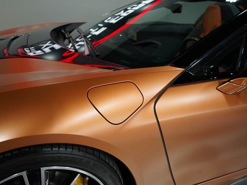 Used 2019 BMW i8 Roadster image 30