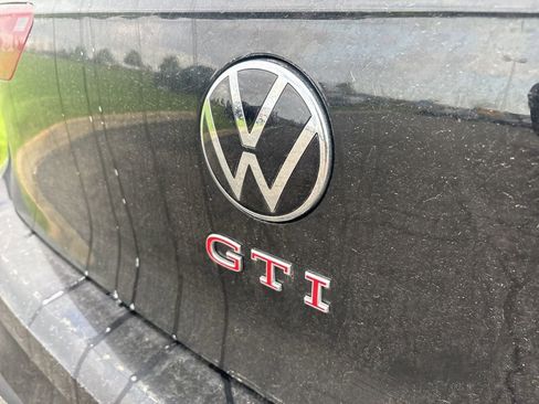 Used 2024 Volkswagen GTI SE image 4
