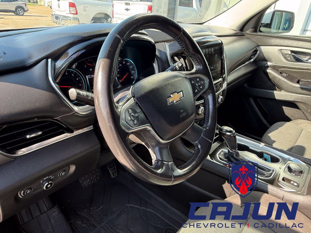 Used 2019 Chevrolet Traverse LT FWD image 6