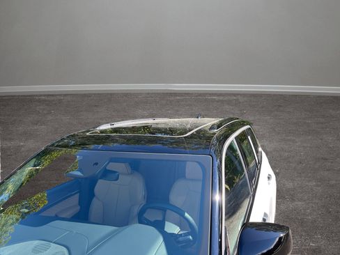 New 2025 Jeep Grand Cherokee Summit image 13