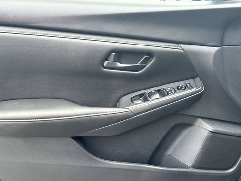 Certified 2025 Nissan Sentra S FWD image 16