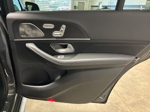 New 2026 Mercedes-Benz GLS 450 4MATIC image 29