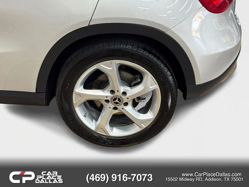 Used 2018 Mercedes-Benz GLA 250 4MATIC w/ Premium Package image 29