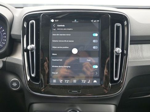 New 2026 Volvo XC40 B5 Ultra w/ Protection Package Premier image 17