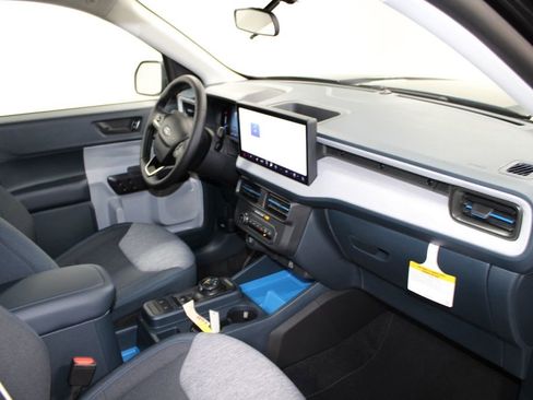 New 2026 Ford Maverick XLT image 27