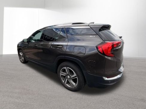 Used 2020 GMC Terrain SLT w/ Preferred Package AWD/4WD image 4