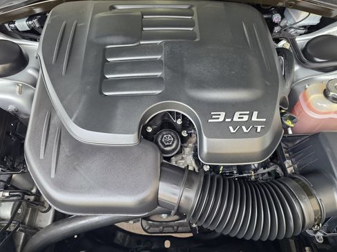 Used 2023 Chrysler 300 S RWD image 24