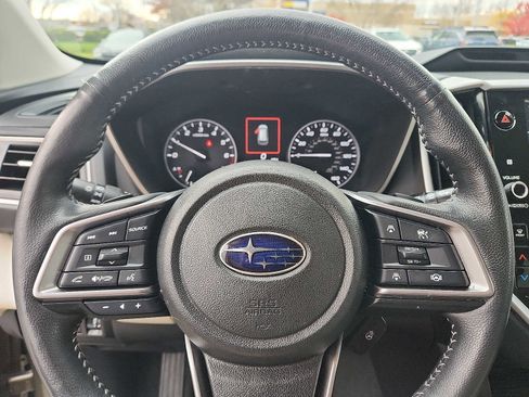 Used 2023 Subaru Ascent Limited image 18