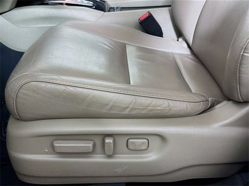 Used 2020 Honda Pilot Touring image 16