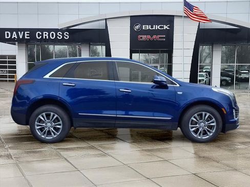 Used 2023 Cadillac XT5 Premium Luxury image 4