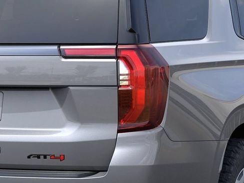New 2026 GMC Yukon AT4 w/ AT4 Premium Plus Package AWD/4WD image 11