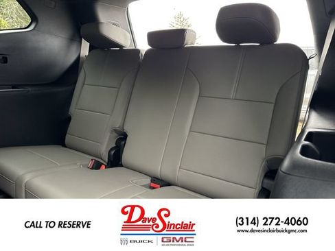 New 2026 GMC Acadia Elevation w/ Black Edition FWD image 23