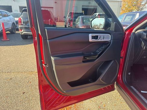 Used 2022 Ford Explorer ST-Line image 21
