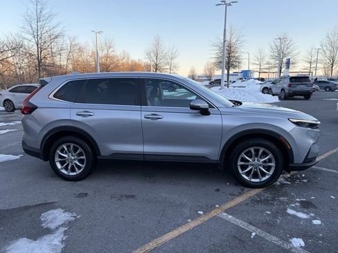 Certified 2023 Honda CR-V EX-L image 9