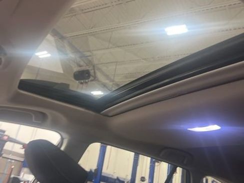 Certified 2023 Subaru Outback Premium image 17