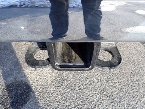 Used 2024 RAM 2500 Tradesman w/ Chrome Appearance Group image 6