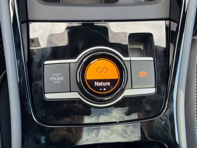 New 2026 Volkswagen Tiguan SEL R-Line AWD/4WD image 19