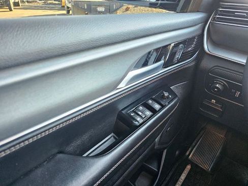 Used 2024 Jeep Wagoneer Series II image 29