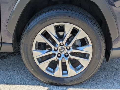 Used 2020 Toyota RAV4 XLE Premium w/ All Weather Liner Package AWD/4WD image 15