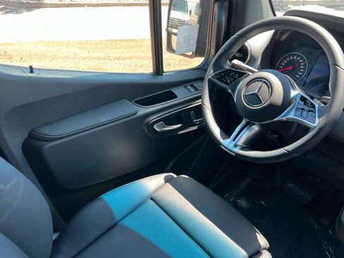 New 2026 Mercedes-Benz Sprinter 2500 image 11
