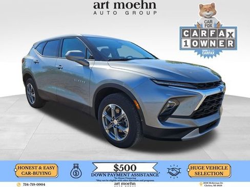 Used 2025 Chevrolet Blazer LT AWD/4WD image 1
