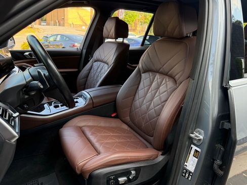Used 2025 BMW X5 xDrive40i AWD/4WD image 26