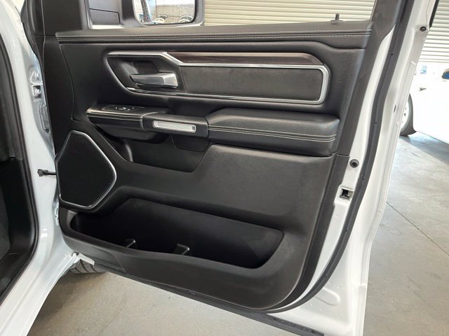 Used 2025 RAM 1500 Laramie AWD/4WD image 13