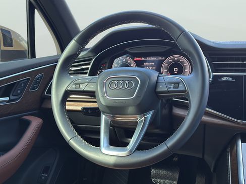 Used 2025 Audi Q7 2.0T Premium Plus AWD/4WD image 19