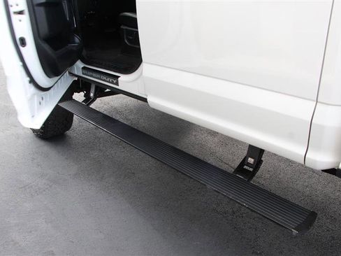 Used 2021 Ford F250 Lariat image 24