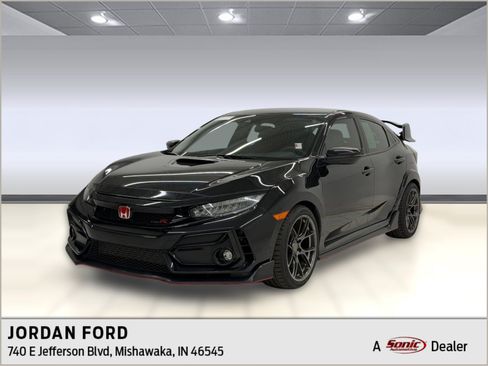Used 2021 Honda Civic Type R image 1