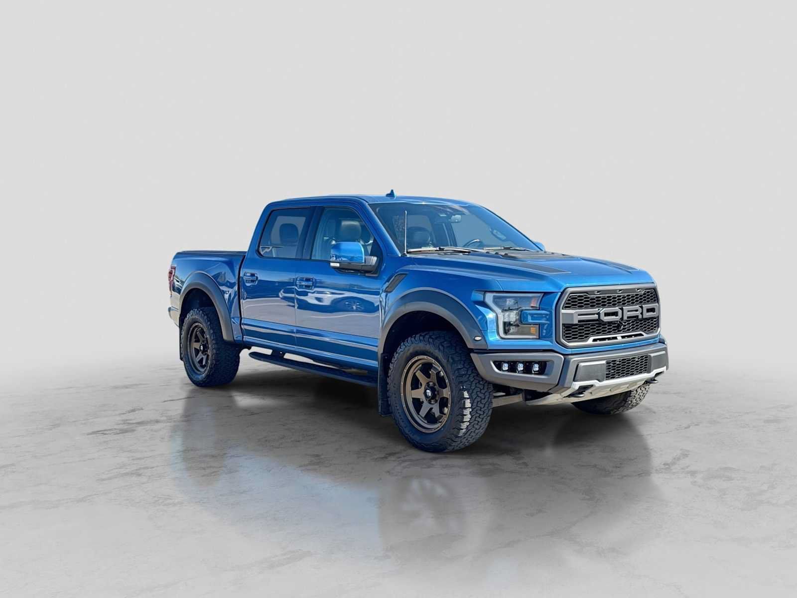 Used 2019 Ford F150 Raptor w/ Equipment Group 802A Luxury AWD/4WD image 8