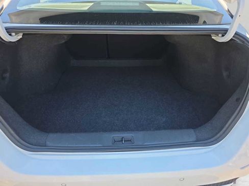 Used 2024 Nissan Sentra S image 7