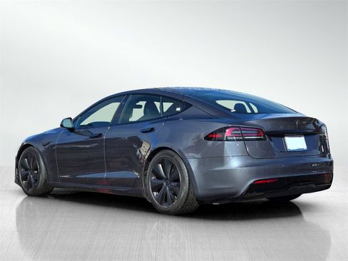Used 2022 Tesla Model S image 6
