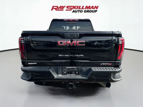 Used 2024 GMC Sierra 2500 AT4 w/ AT4 Premium Plus Package image 6