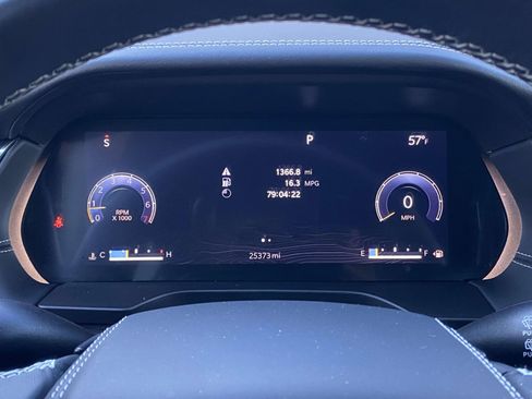 Used 2022 Jeep Grand Cherokee Overland w/ Luxury Tech Group IV image 26