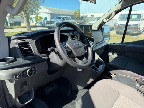 Used 2025 Ford Transit 350 XLT image 22