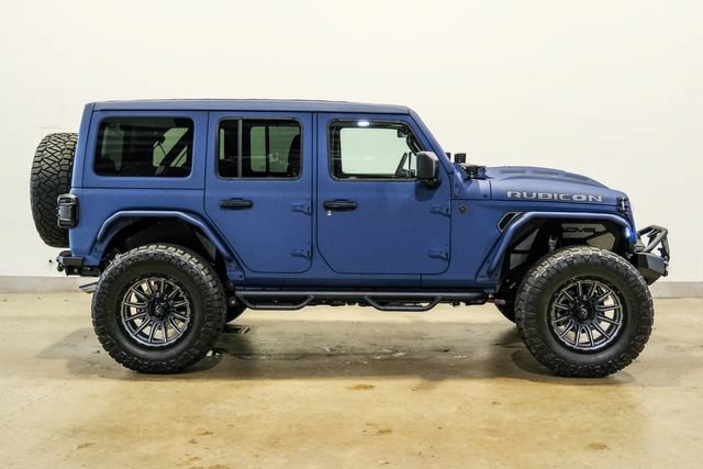 Used 2025 Jeep Wrangler Unlimited Rubicon w/ Safety Group AWD/4WD image 36