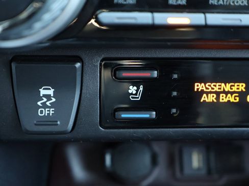 Used 2021 Toyota RAV4 Limited w/ Limited Grade Weather Package image 22