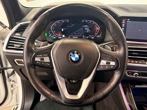 Used 2023 BMW X5 xDrive40i AWD/4WD image 21