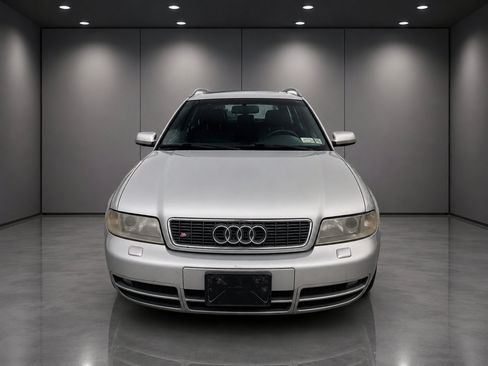 Used 2001 Audi S4 Avant AWD/4WD image 2