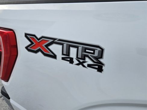 Used 2021 Ford F150 XLT w/ XTR Package image 39