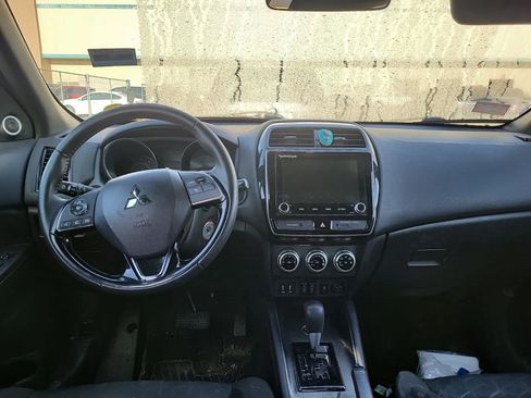 Used 2020 Mitsubishi Outlander Sport AWD image 3