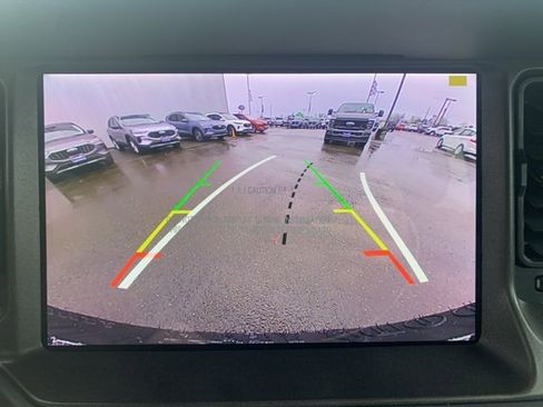 Used 2024 Ford Bronco Big Bend w/ Sasquatch Package image 13