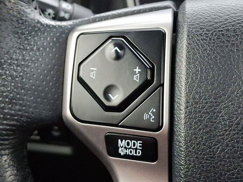 Used 2024 Toyota 4Runner Limited AWD/4WD image 24