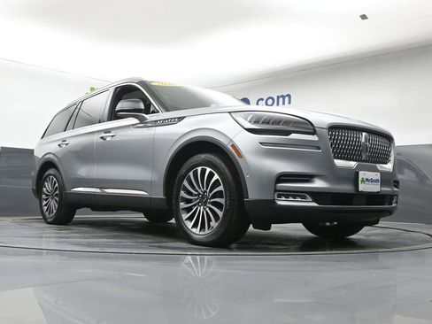 Used 2020 Lincoln Aviator Reserve w/ Equipment Group 201A image 26