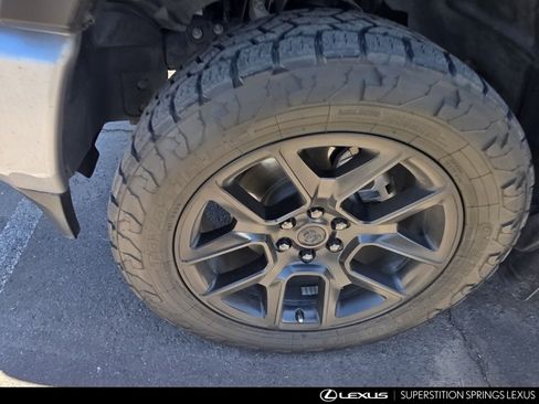 Used 2022 RAM 1500 Laramie RWD image 6