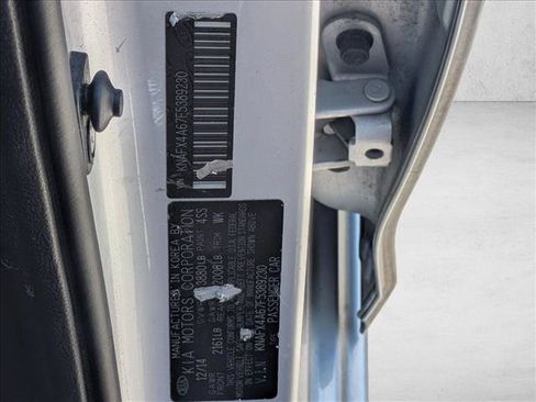 Used 2015 Kia Forte LX w/ Popular Package FWD image 23